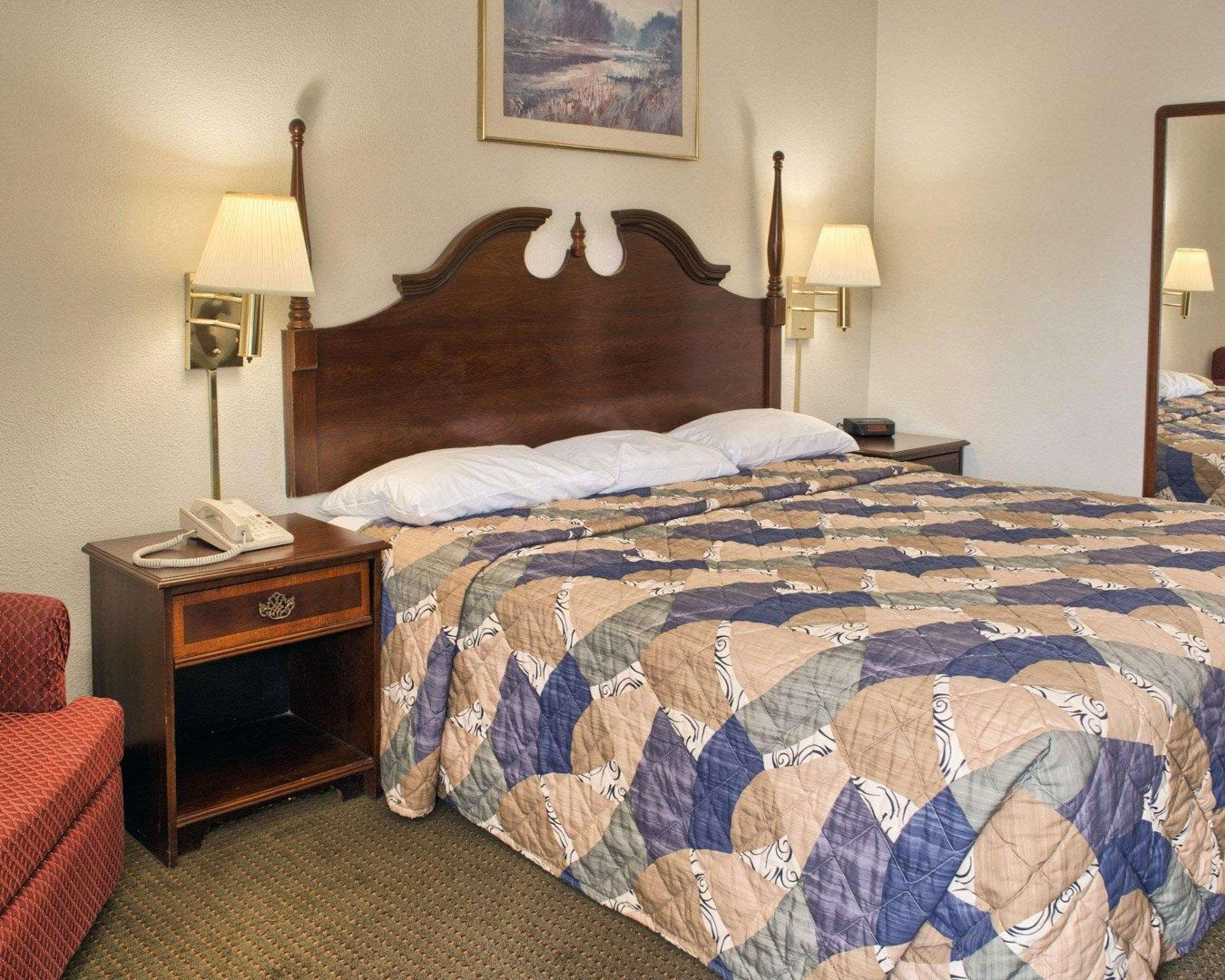 Rodeway Richmond Henrico