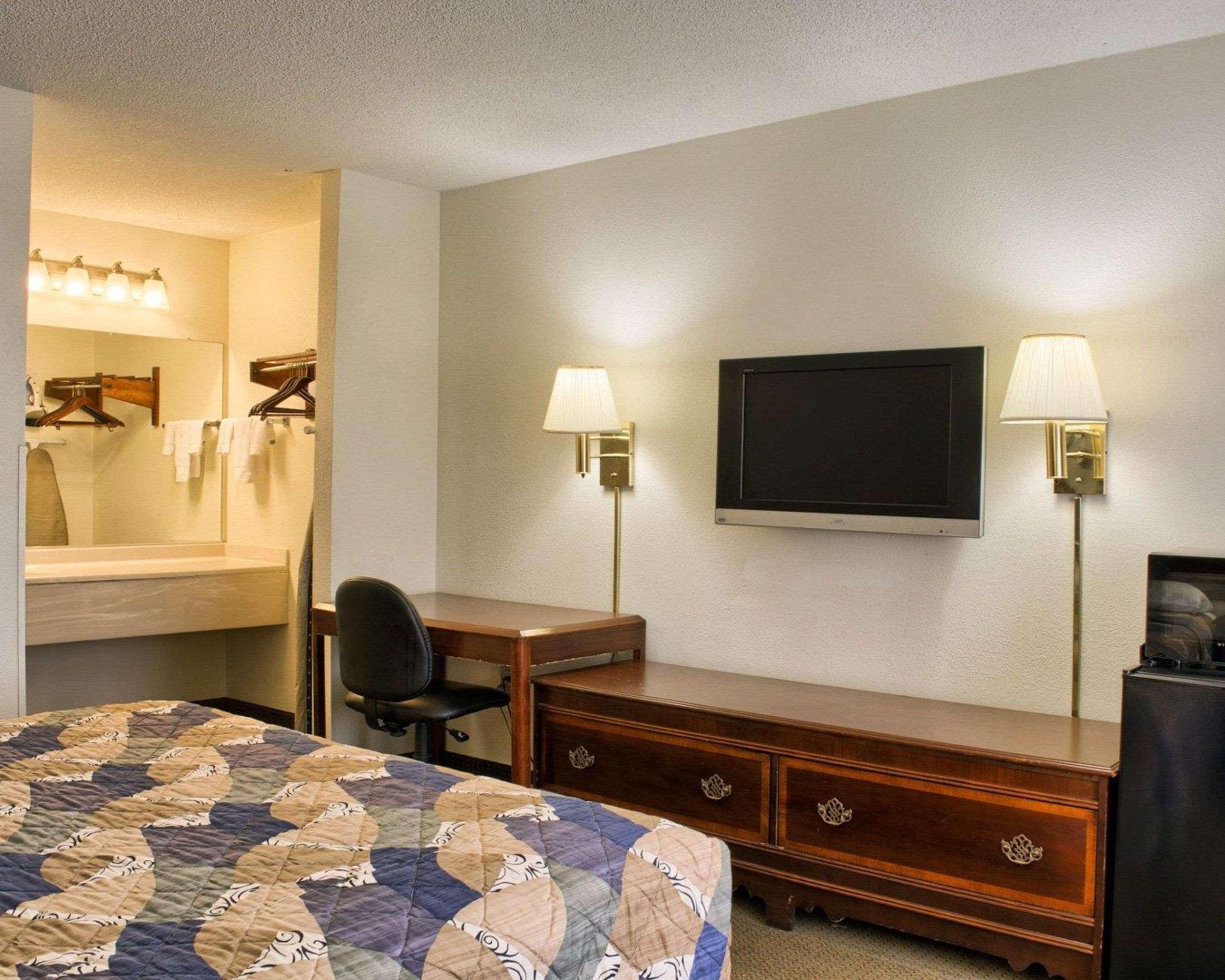 Hotel Rodeway Richmond Henrico